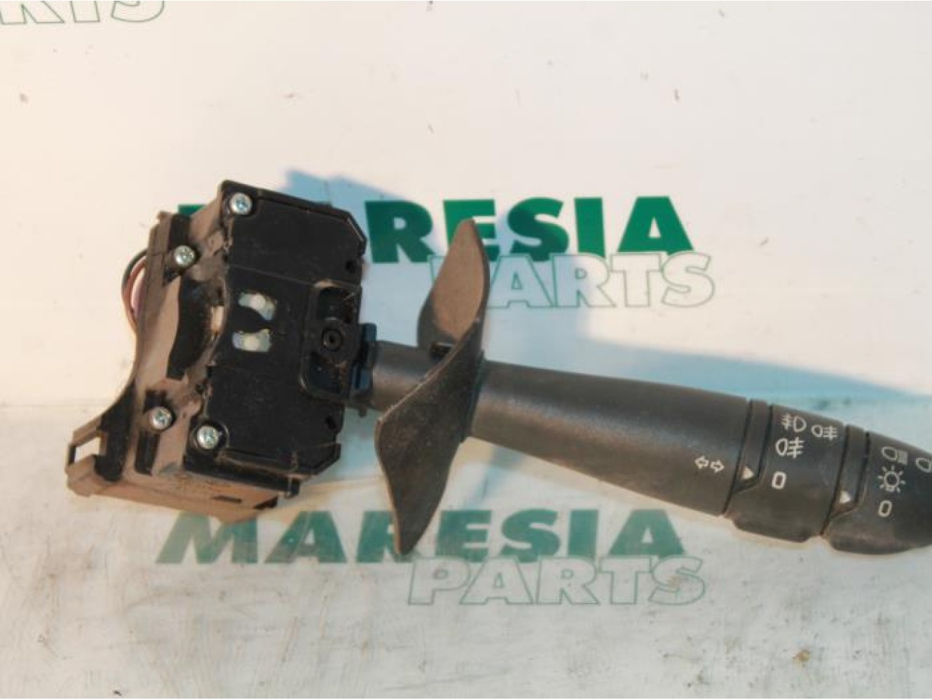 Renault - Megane - Indicator switch