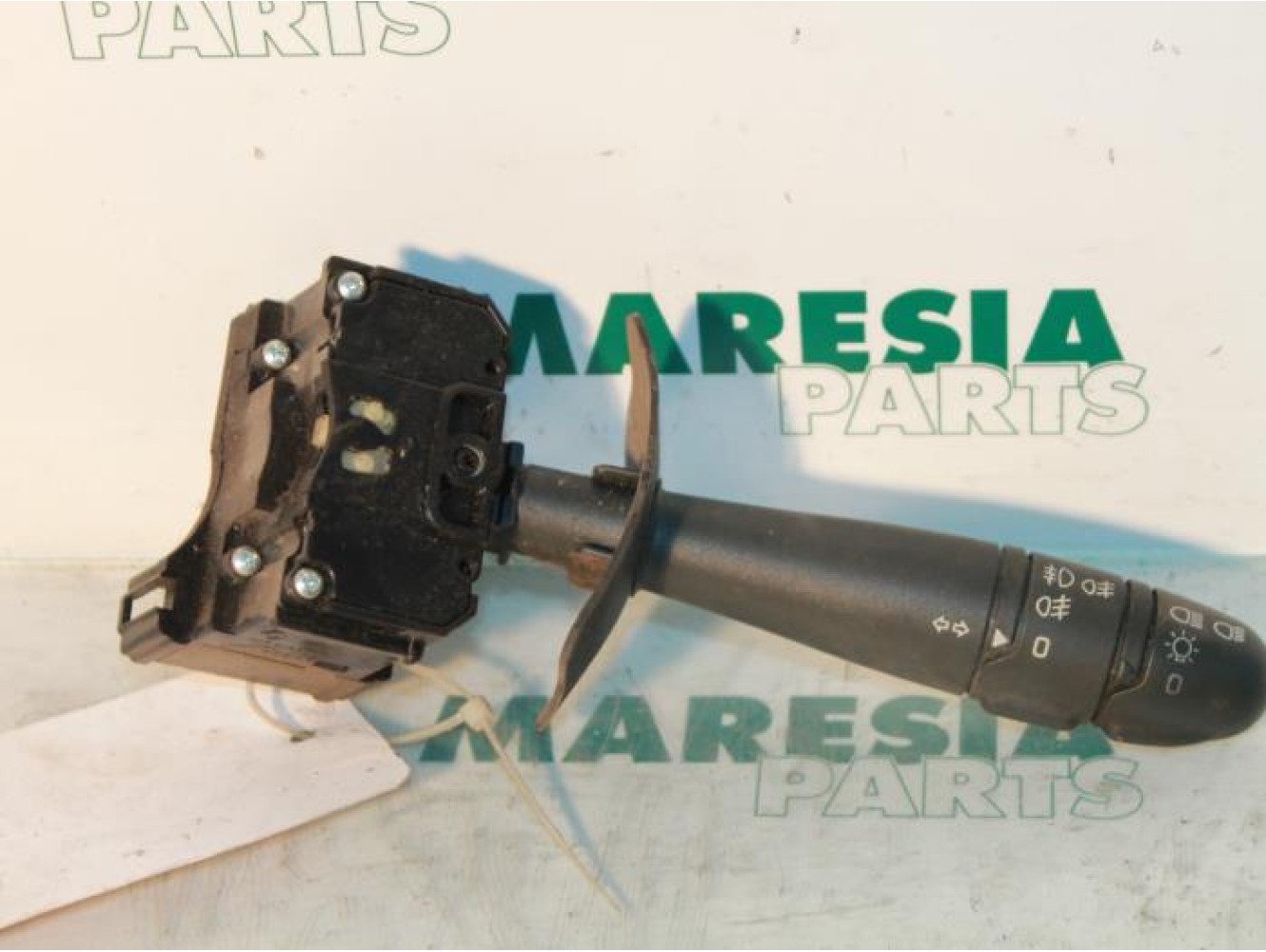 Renault - Megane - Indicator switch