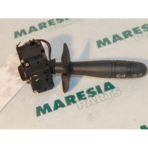 Renault - Megane - Indicator switch