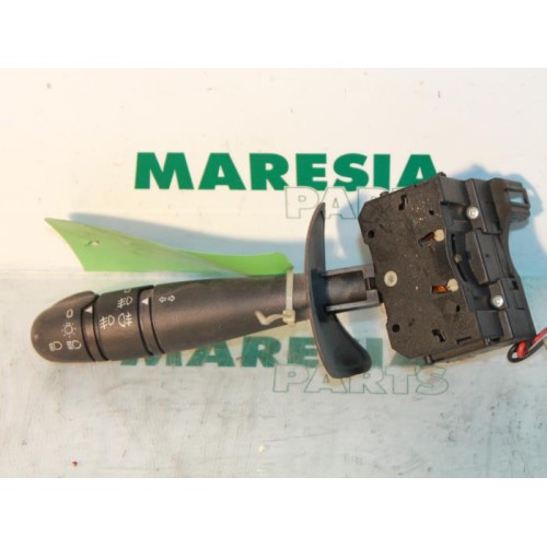 Renault - Megane Scenic - Indicator switch