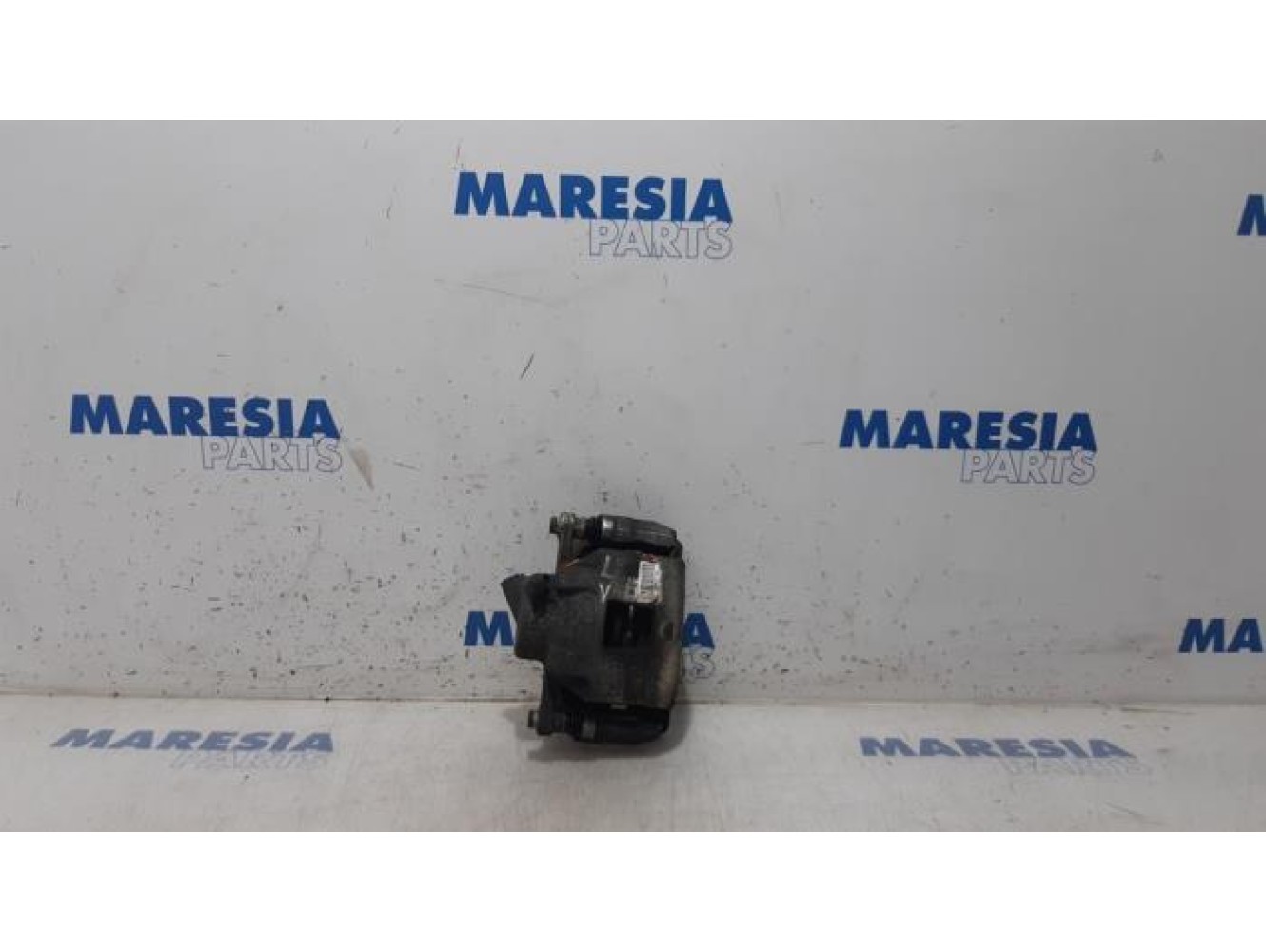 Citroen - C4 Cactus - Front brake calliper, left