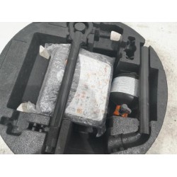 Renault - Clio - Kit de réparation pneus