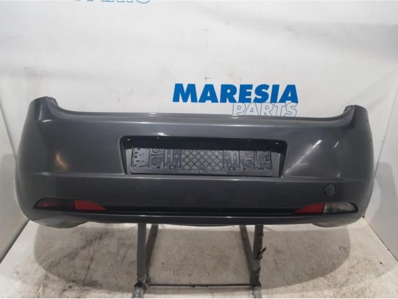 Fiat - Punto - Rear bumper