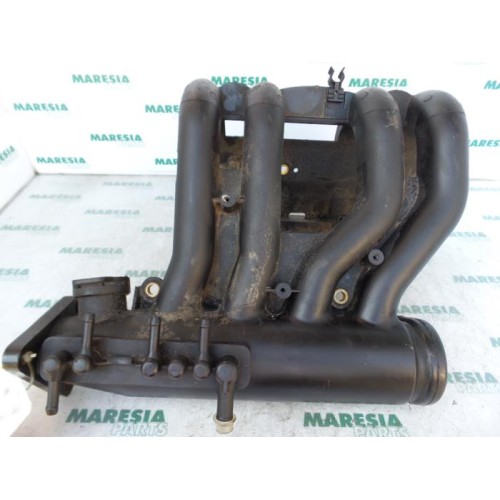 Renault - Kangoo - Intake manifold