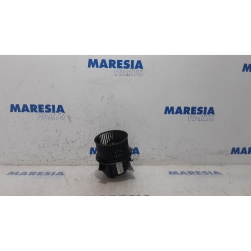 Citroen - C4 Cactus - Heating and ventilation fan motor