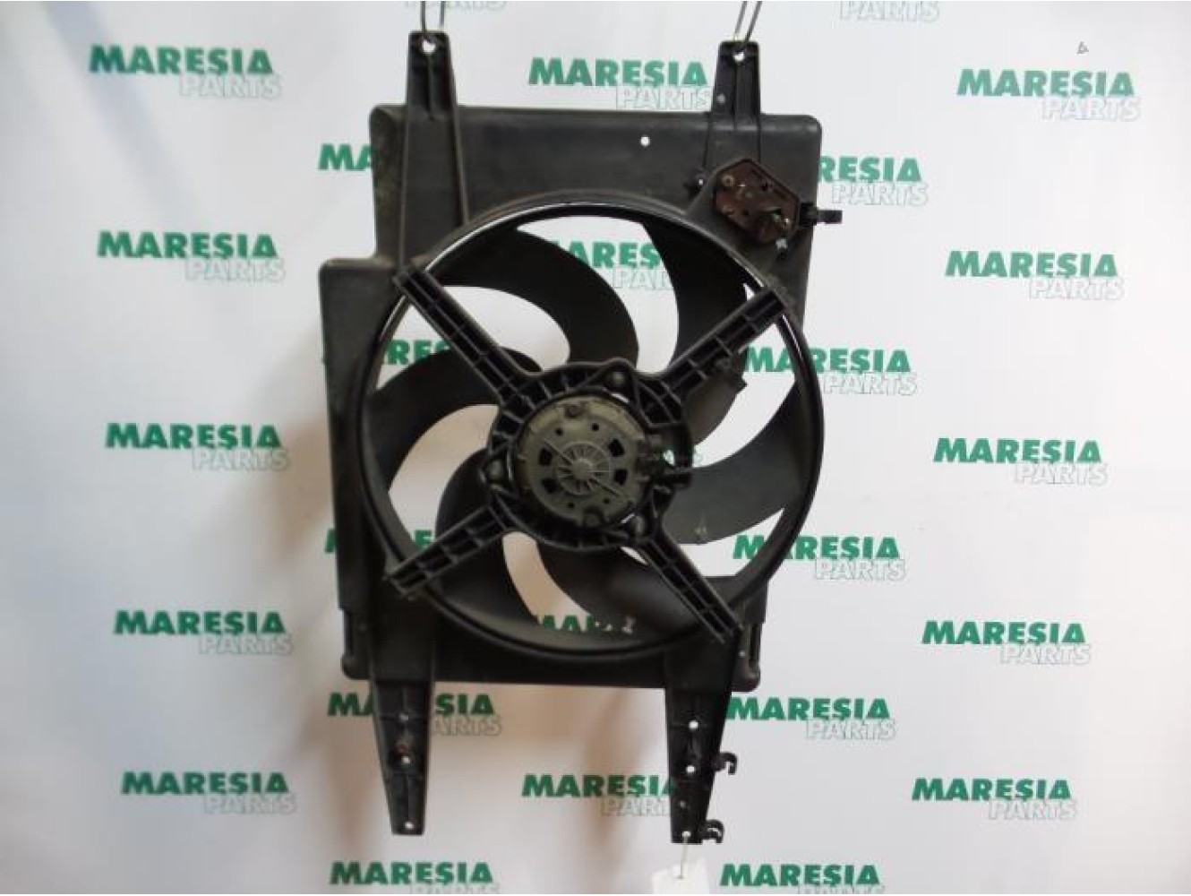 Alfa Romeo - 166 - Fan motor