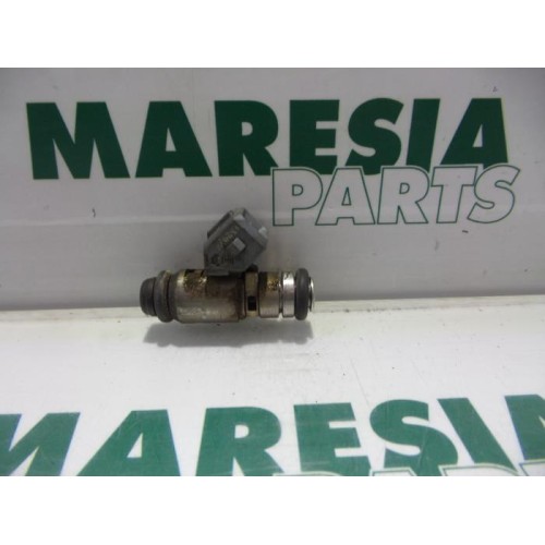 Renault - Megane Scenic - Injector (petrol injection)