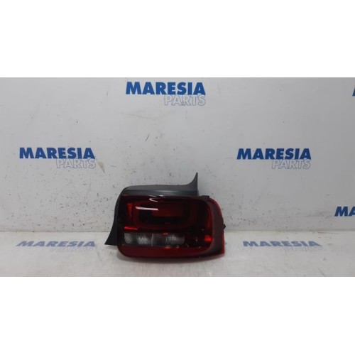 Citroen - C4 Cactus - Taillight, right