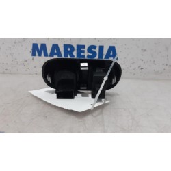 Citroen - C4 Cactus - Mirror switch