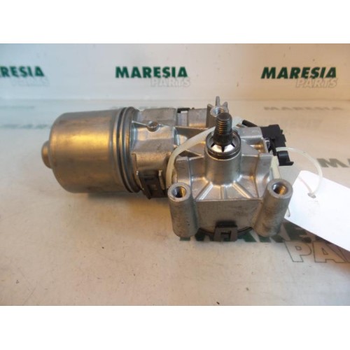 Peugeot - 207 - Front wiper motor