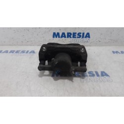 Renault - Kangoo - Front brake calliper, left