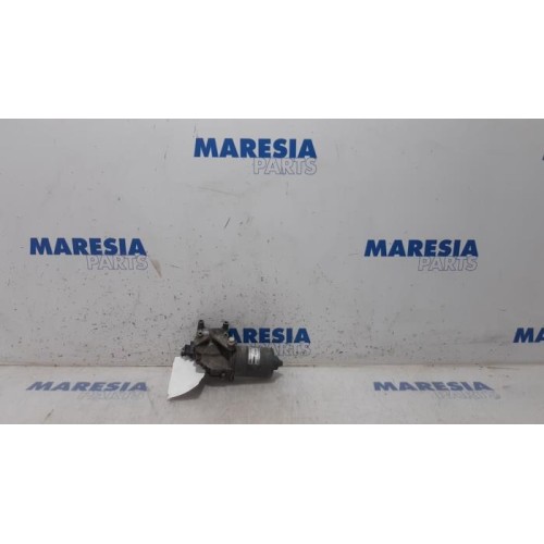 Fiat - Punto - Front wiper motor