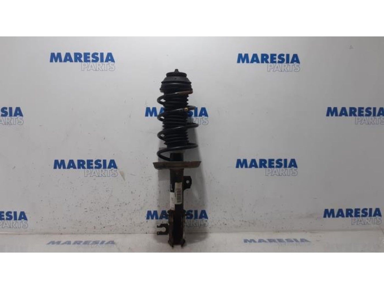 Fiat - Punto - Front shock absorber rod, left
