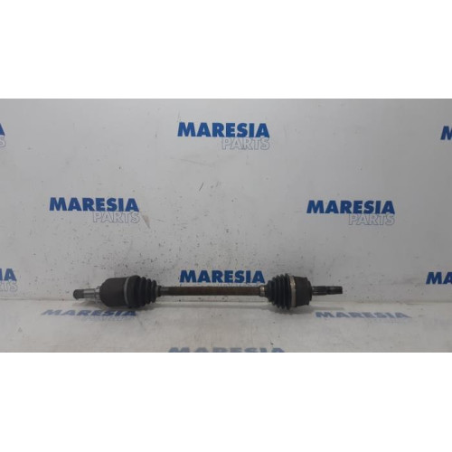 Fiat - Punto - Aandrijfas links-voor