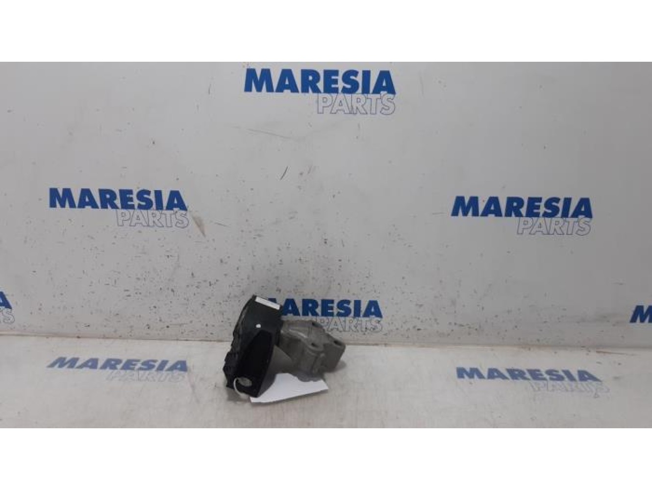 Renault - ZOE - Engine mount