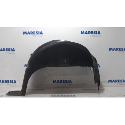 Renault - Kangoo - Wheel arch liner