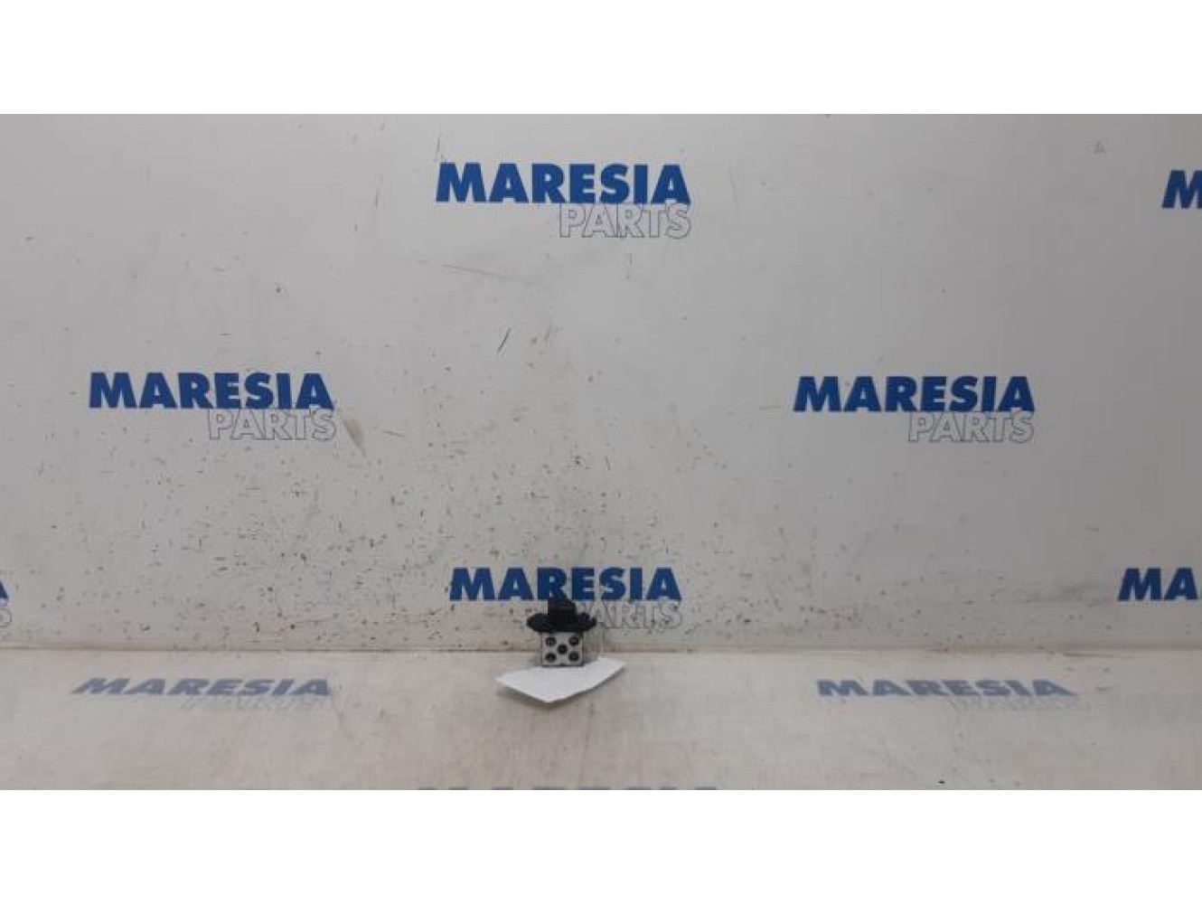 Renault - Kangoo - Cooling fan resistor