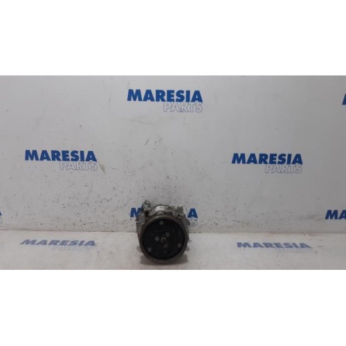 Renault - Kangoo - Air conditioning pump