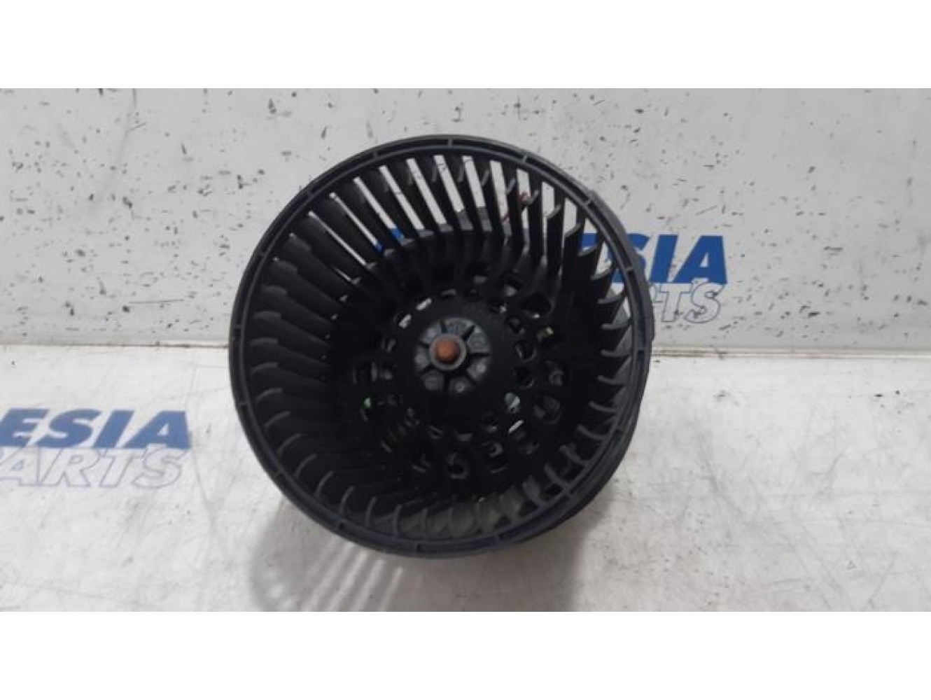 Renault - Clio - Heating and ventilation fan motor