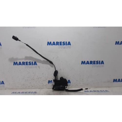 Renault - Clio - Door lock mechanism 4-door, front left