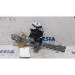 Renault - Clio - Rear door window mechanism 4-door, right