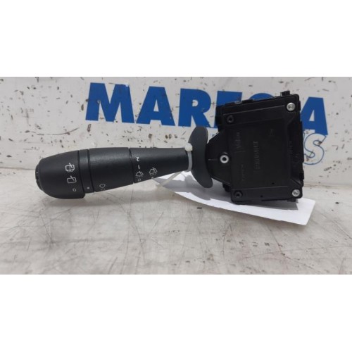 Renault - Clio - Wiper switch