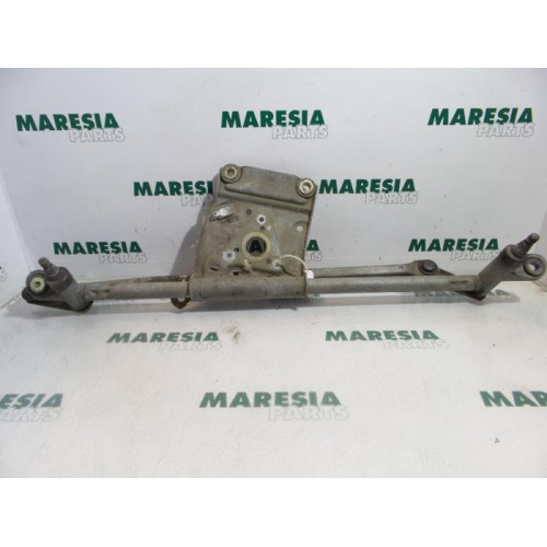Peugeot - 406 - Wiper mechanism