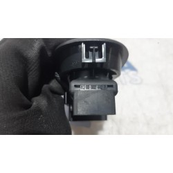 Renault - Kangoo - Multi-functional window switch