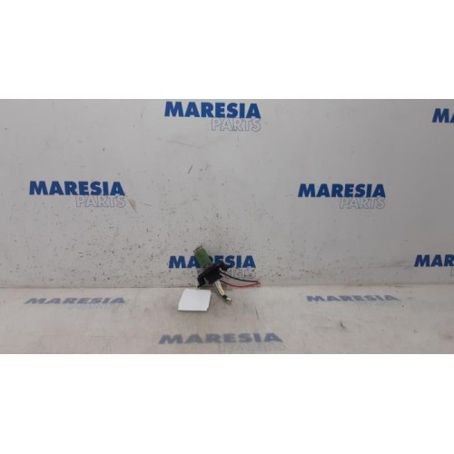 Renault - Kangoo - Heater resistor