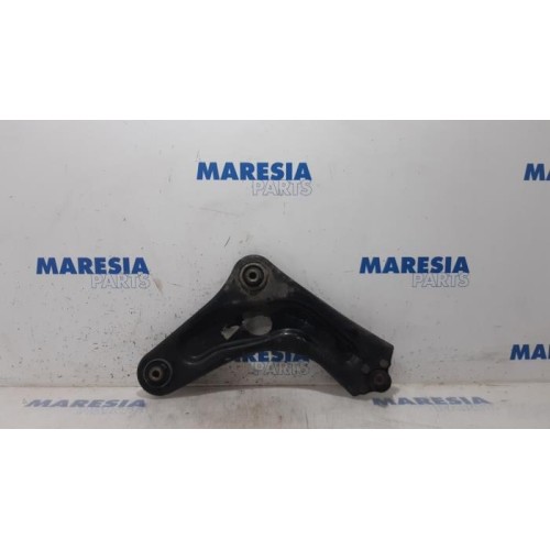Peugeot - 207 - Front lower wishbone, right
