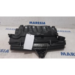 Peugeot - 207 - Air box