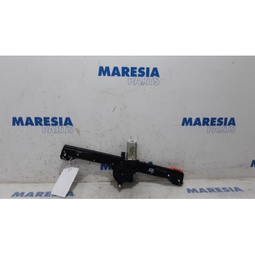 Fiat - Punto - Window mechanism 4-door, front right