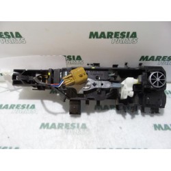Renault - Megane Scenic - Front door handle 4-door, right