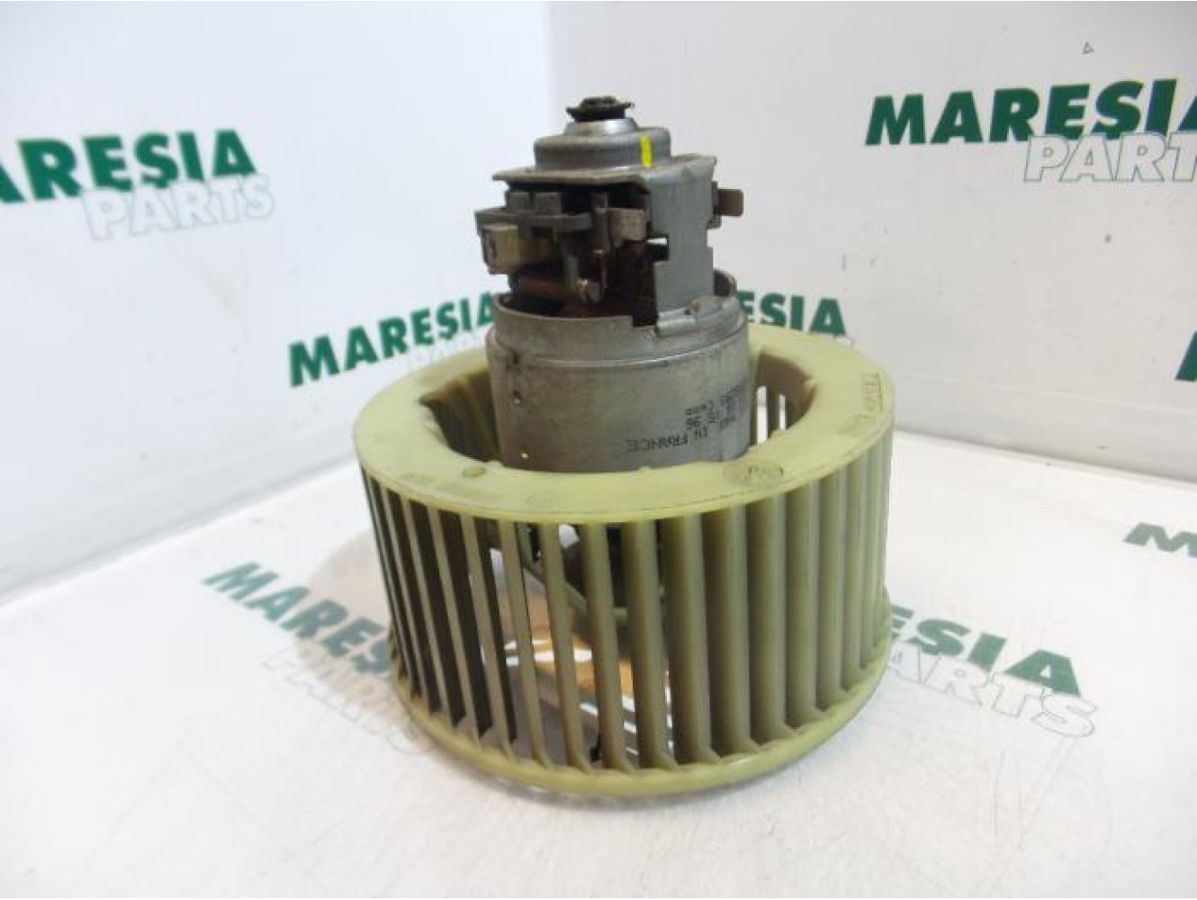 Renault - Megane - Heating and ventilation fan motor
