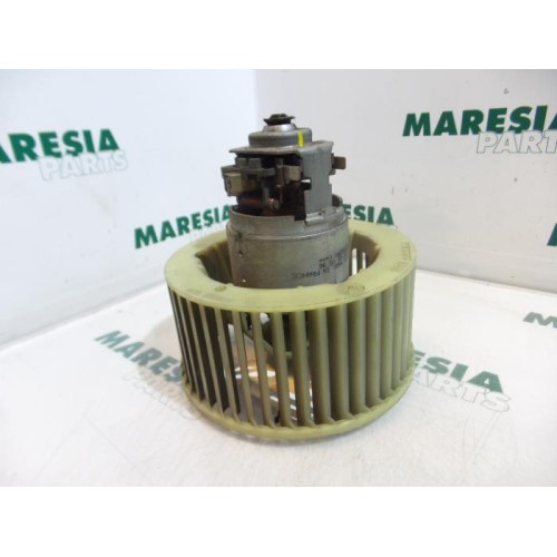 Renault - Megane - Heating and ventilation fan motor