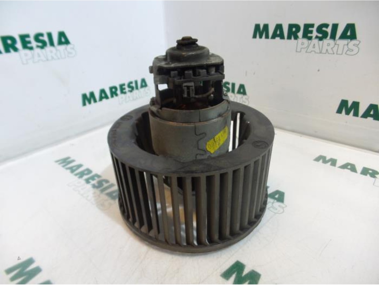 Renault - Megane - Heating and ventilation fan motor