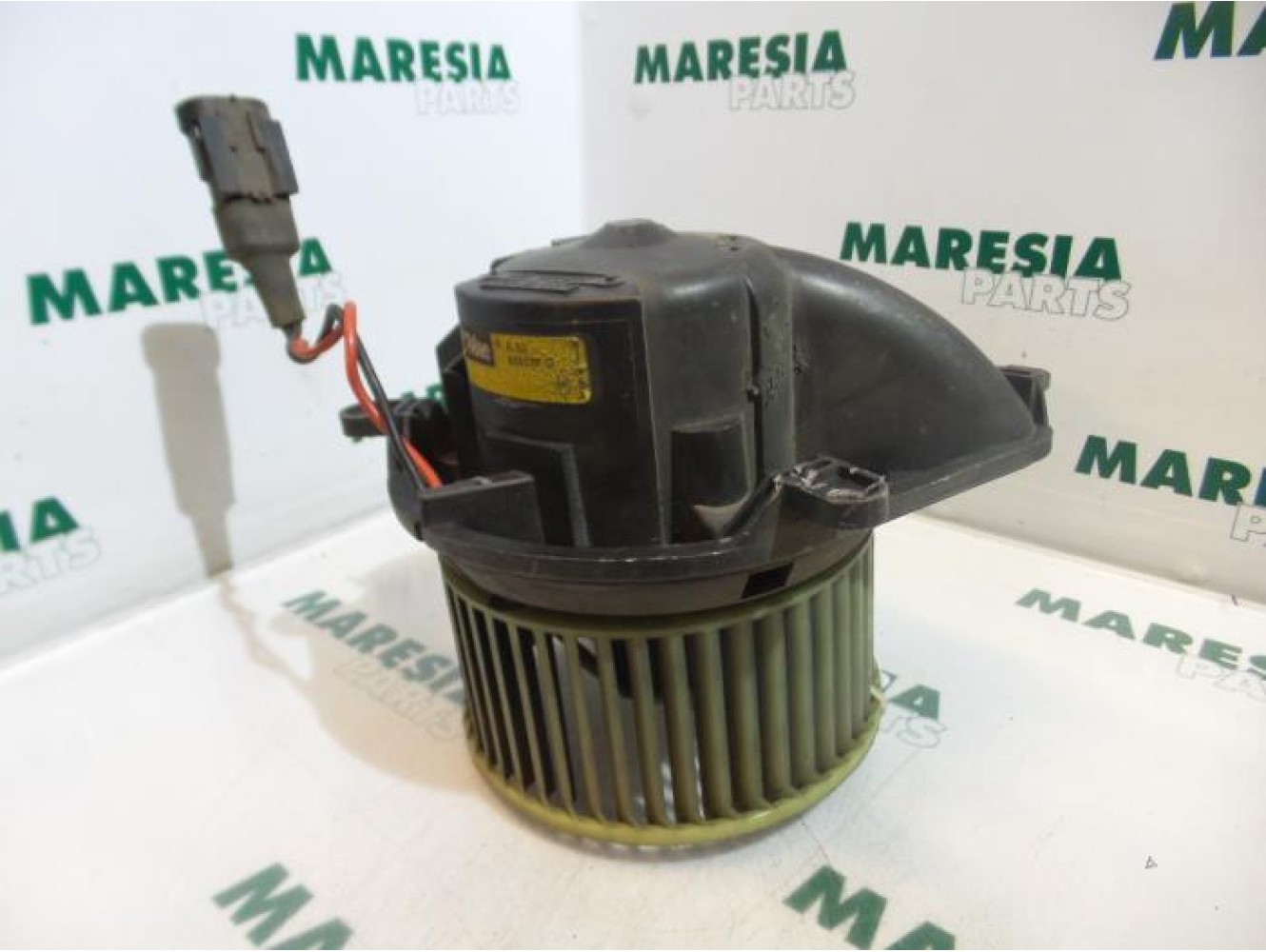 Renault - Megane - Heating and ventilation fan motor