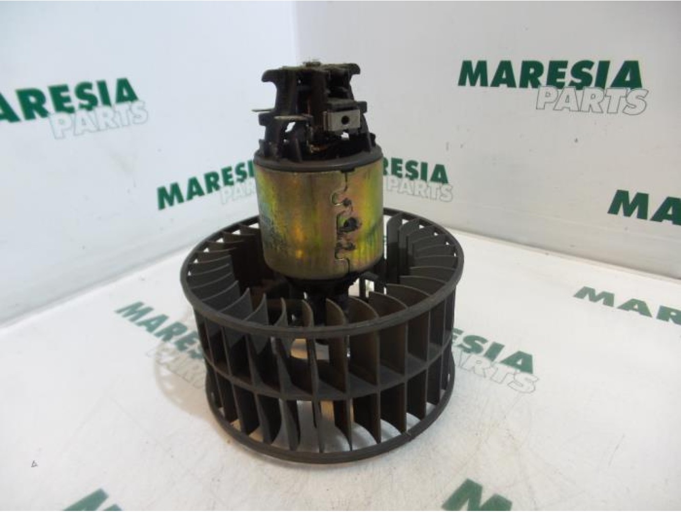 Renault - Megane - Heating and ventilation fan motor