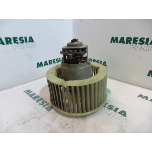 Renault - Megane - Heating and ventilation fan motor