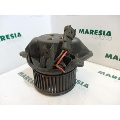 Renault - Megane - Heating and ventilation fan motor