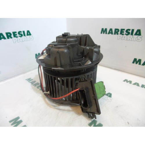 Renault - Megane - Heating and ventilation fan motor