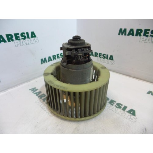Renault - Megane - Heating and ventilation fan motor