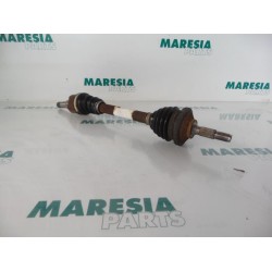 Peugeot - 206 - Aandrijfas links-voor