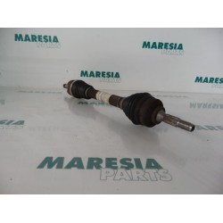 Peugeot - 206 - Aandrijfas links-voor
