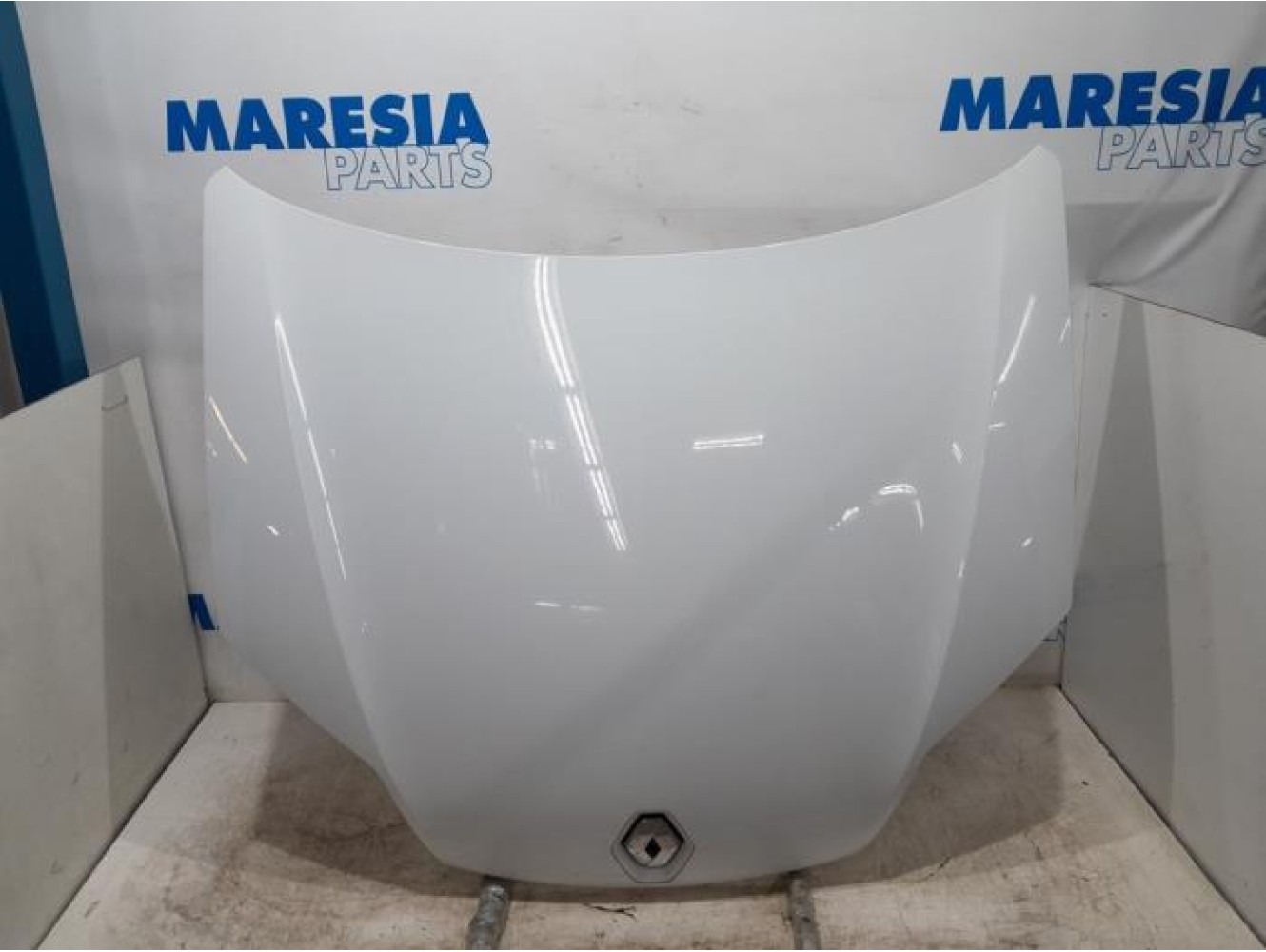 Renault - Laguna - Bonnet