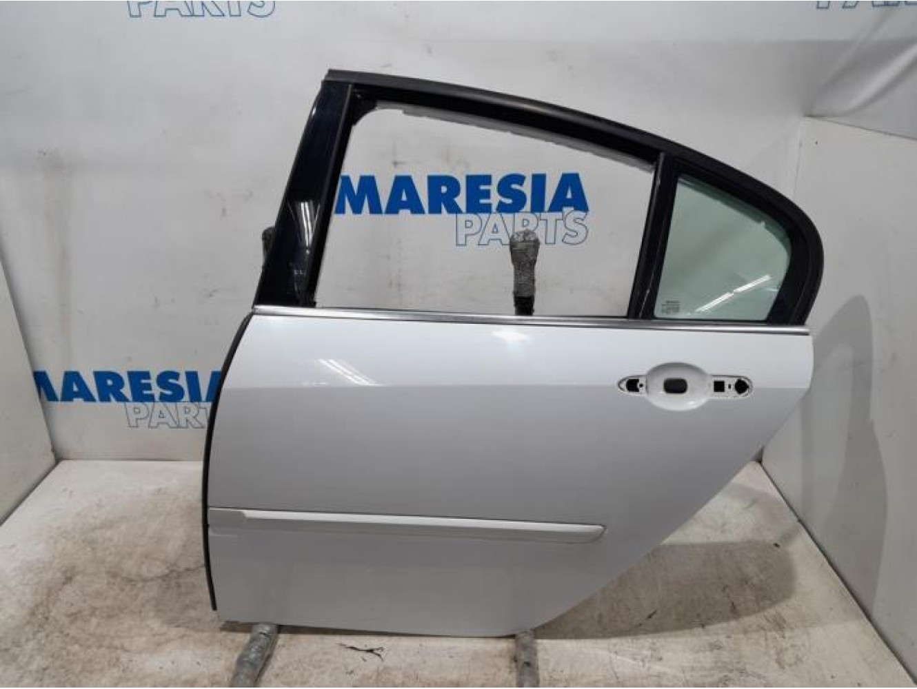 Renault - Laguna - Tür 4-türig links hinten