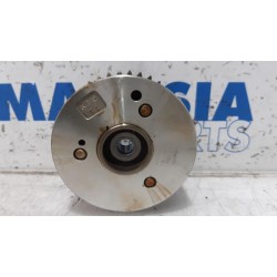 Peugeot - 107 - Camshaft sprocket
