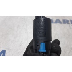 Citroen - C1 - Scheibensprüherpumpe vorne