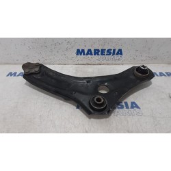 Renault - Megane - Front lower wishbone, left