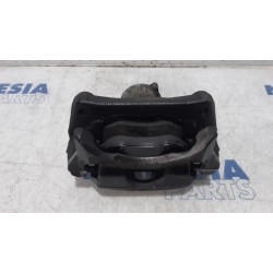Renault - Megane - Front brake calliper, right